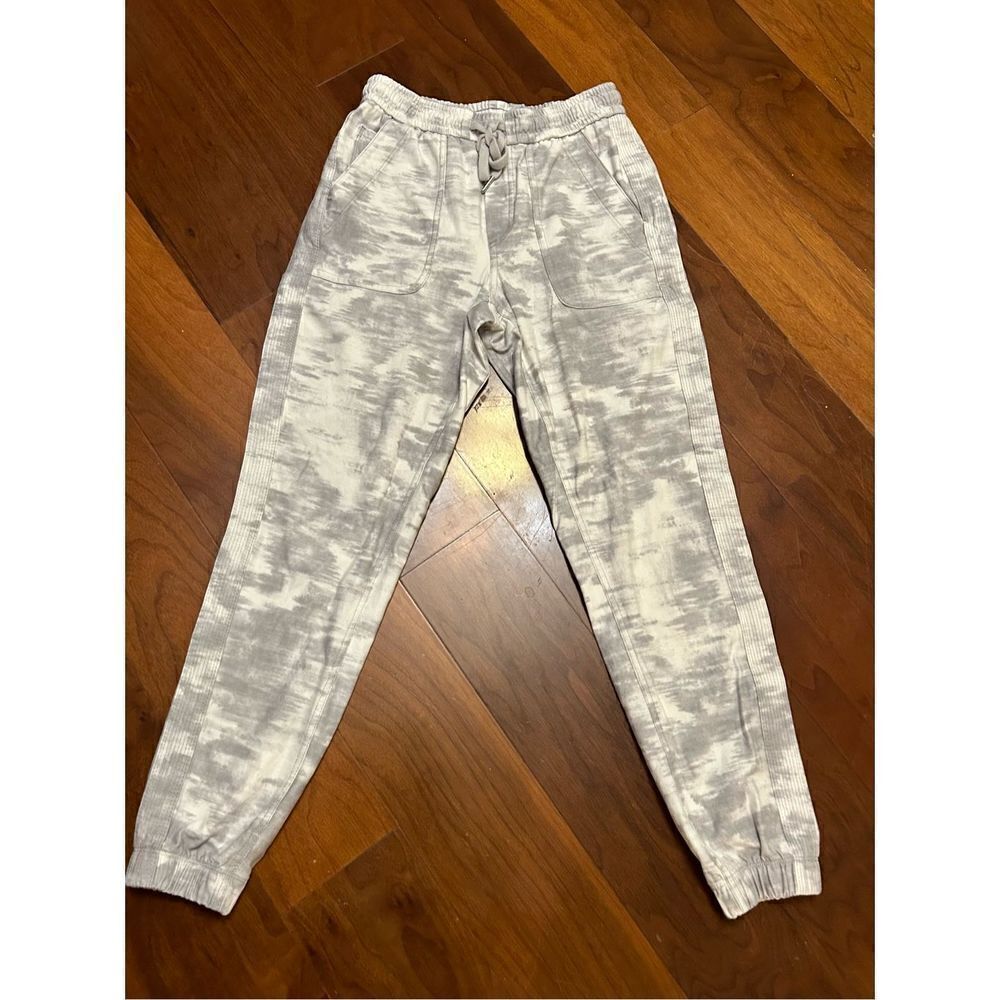 Athleta women’s‎ Farallon Printed Jogger pants size 0